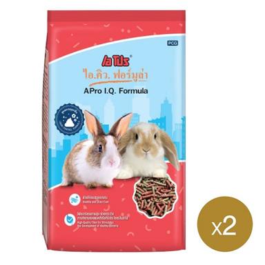 alt-text-18